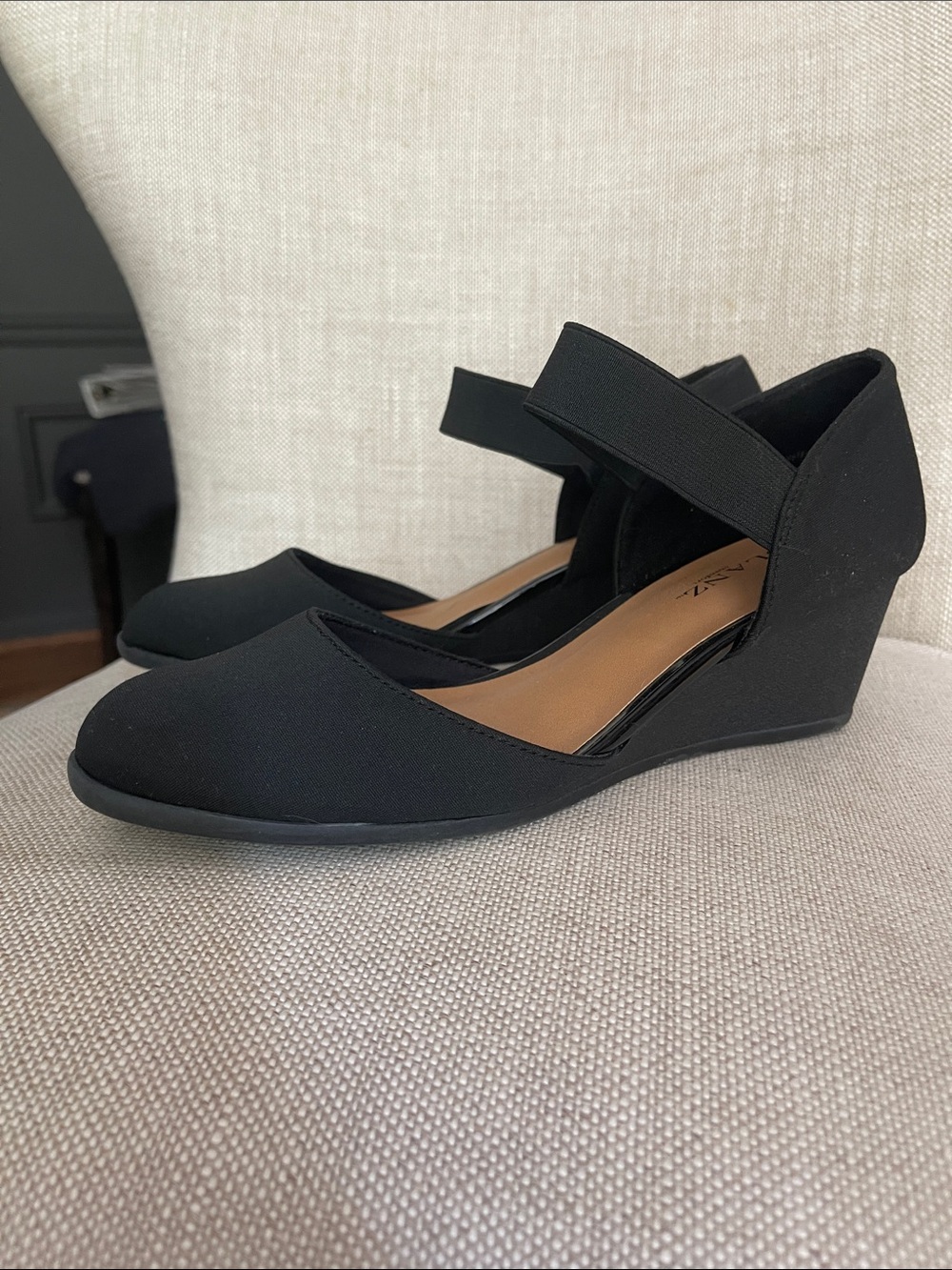 Black Wedge Mary Jane with Elastic Ankle Strap 8.5